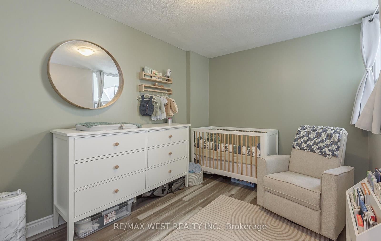 530 Lolita Gardens NE, Unit 1407 thumbnail 23