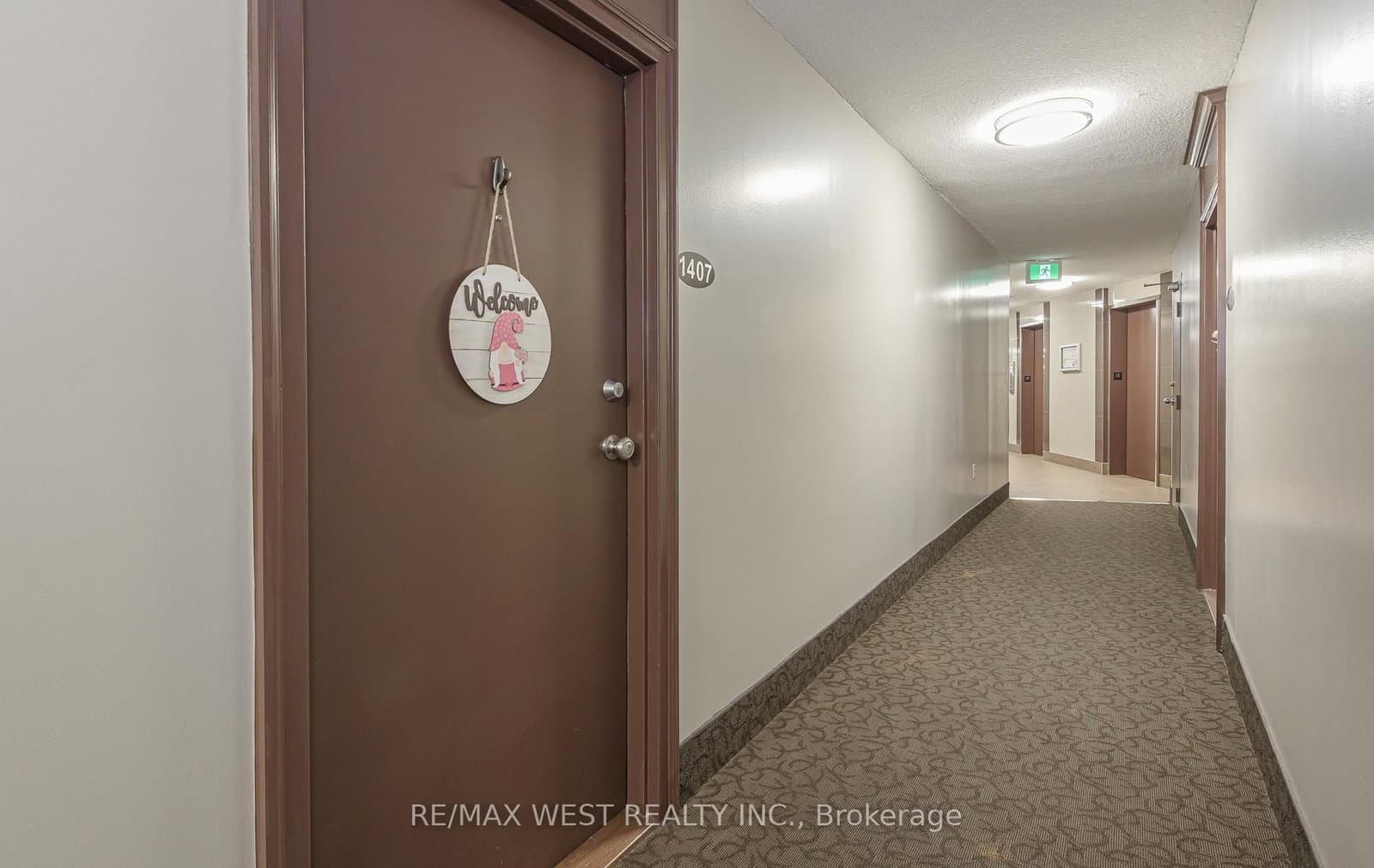 530 Lolita Gardens NE, Unit 1407 thumbnail 3