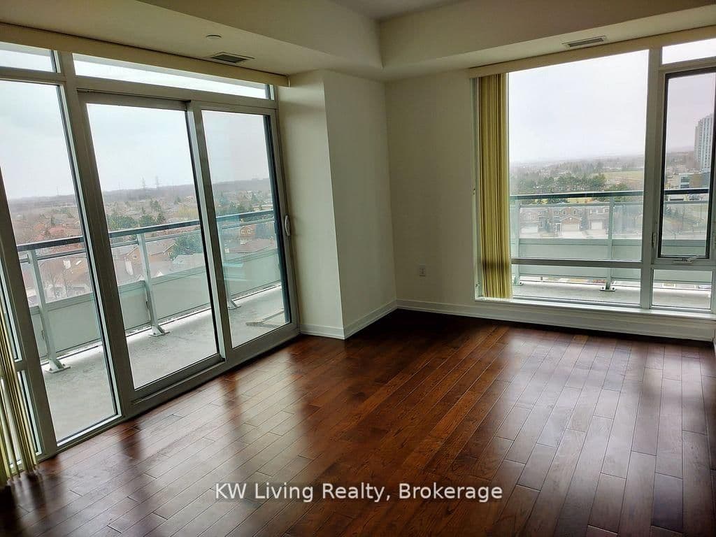 2560 Eglinton Avenue W, Unit 805 thumbnail 2