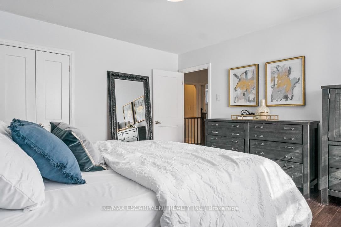 469 Claridge Road, Unit 5 thumbnail 18