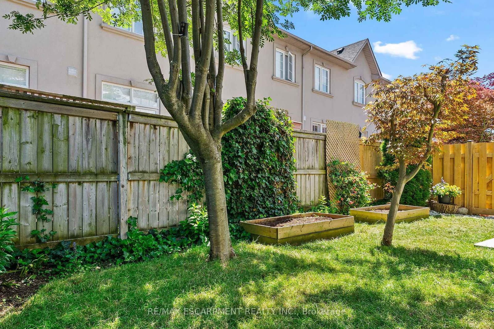 469 Claridge Road, Unit 5 thumbnail 27