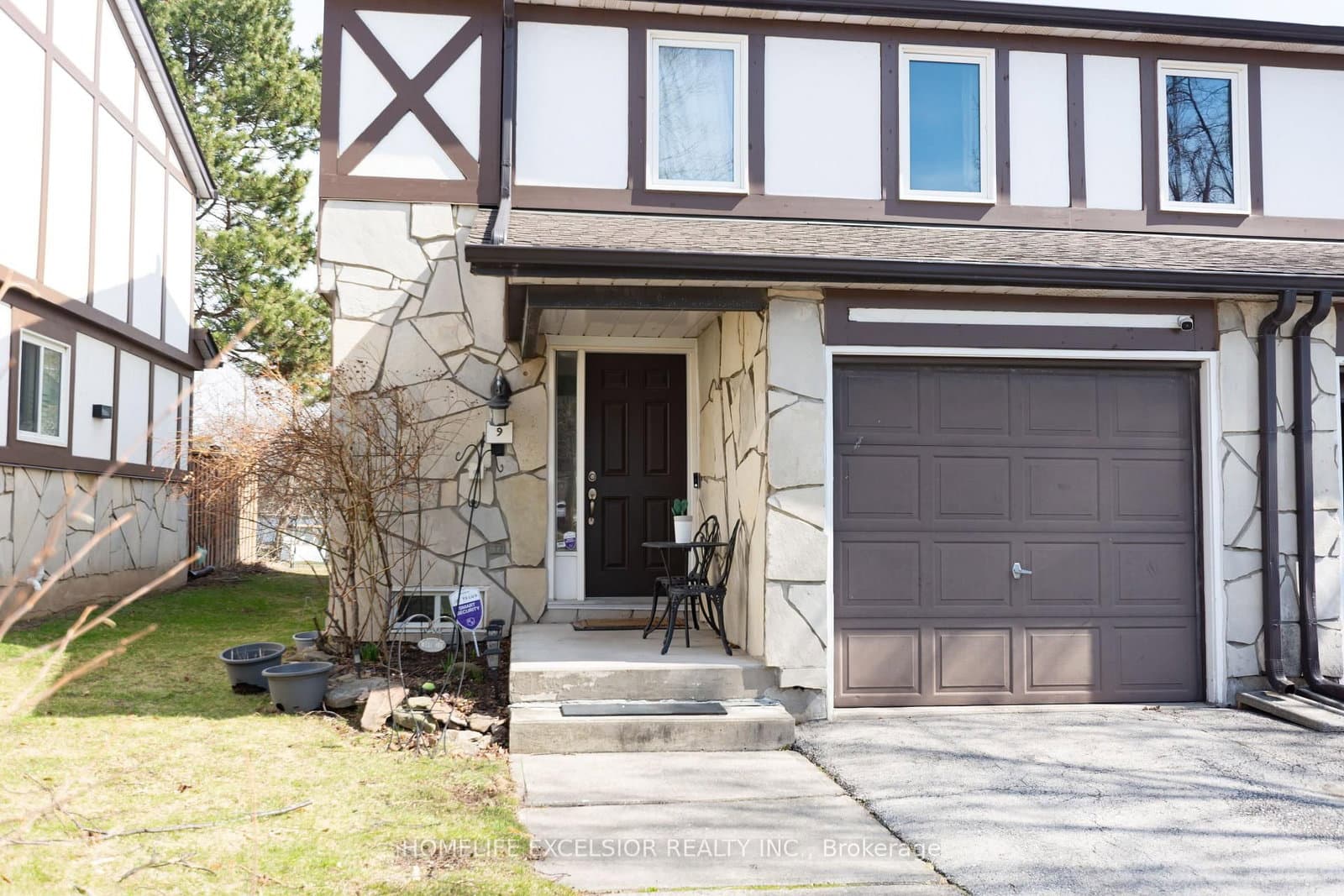 2200 Glenwood School Drive, Unit 9 thumbnail 2