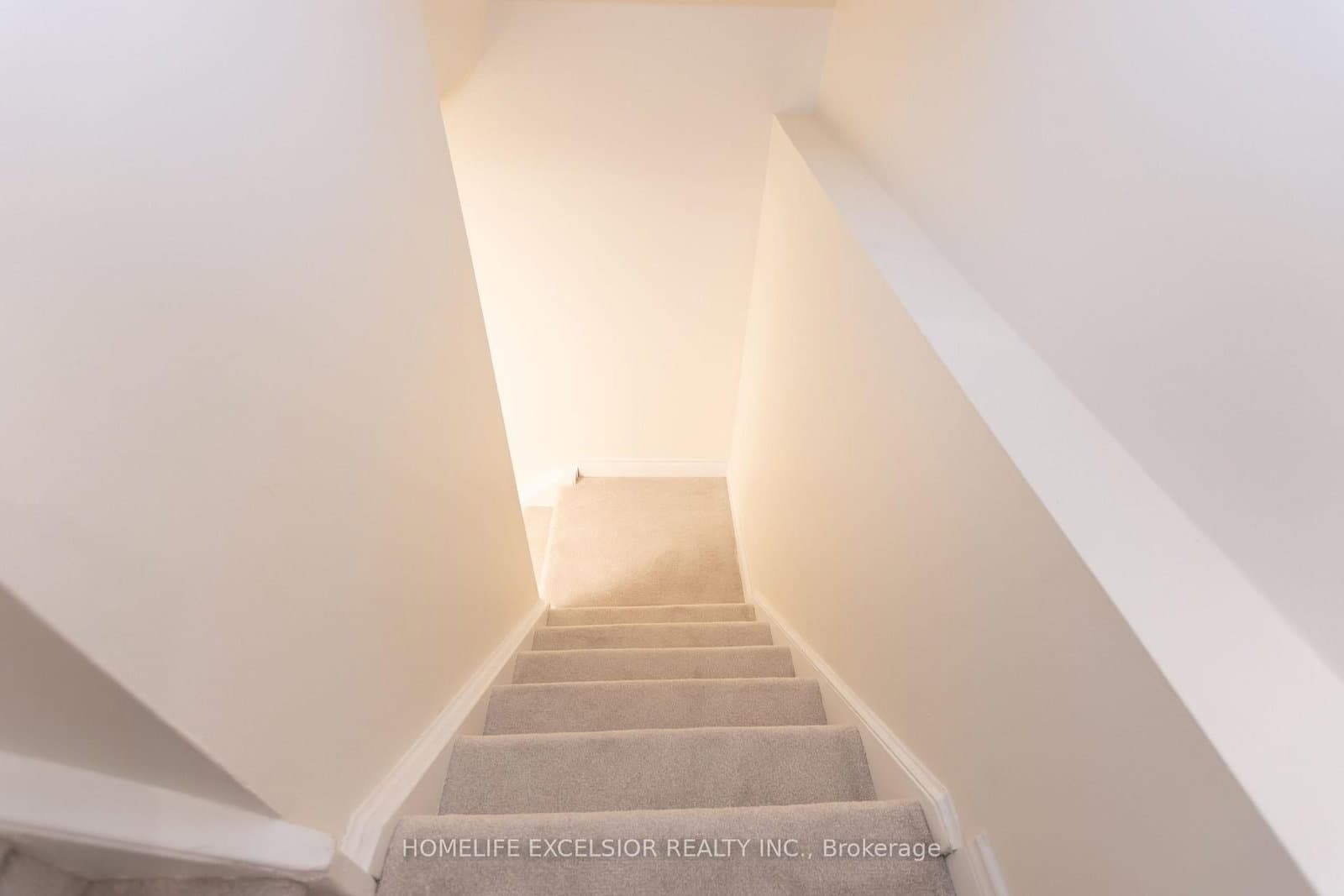 2200 Glenwood School Drive, Unit 9 thumbnail 21