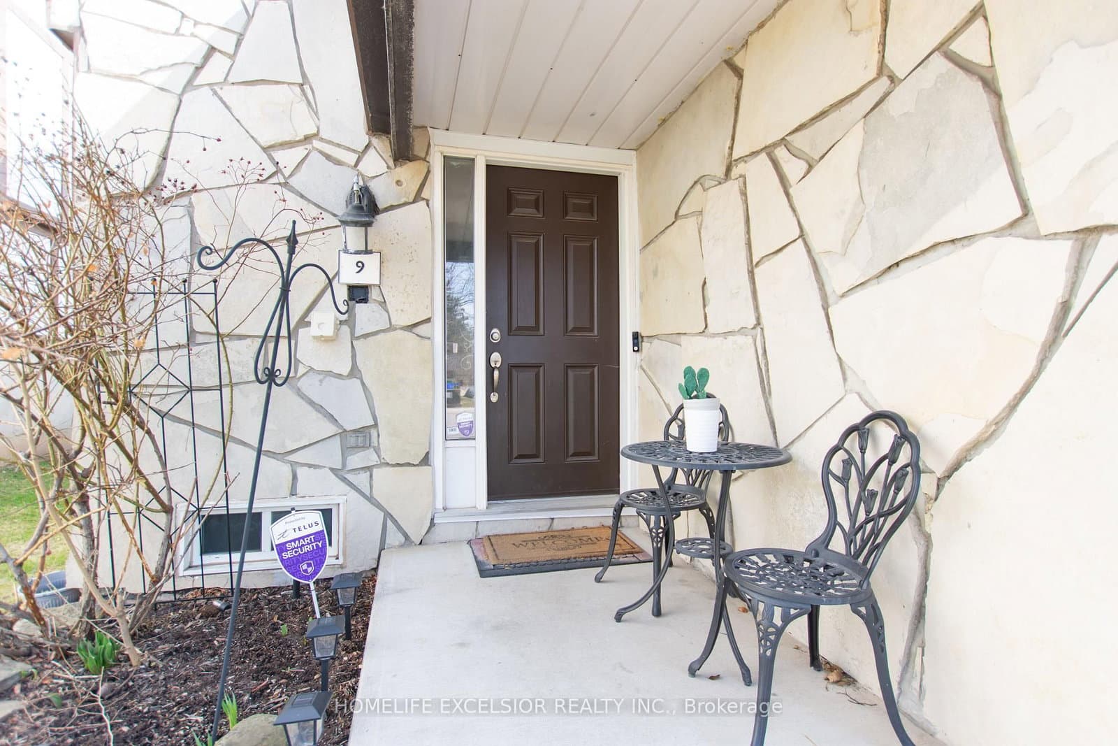 2200 Glenwood School Drive, Unit 9 thumbnail 4