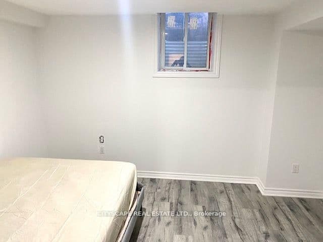 6421 Donway Drive, Unit 2B (Lower) thumbnail 11