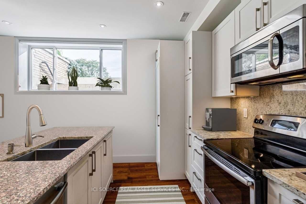 19 Ivy Lea Crescent thumbnail 5