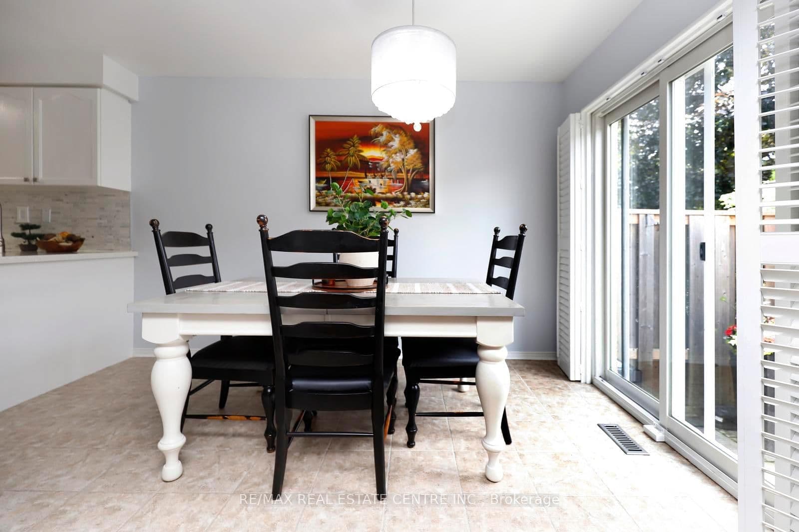 2022 Atkinson Drive, Unit 26 thumbnail 8