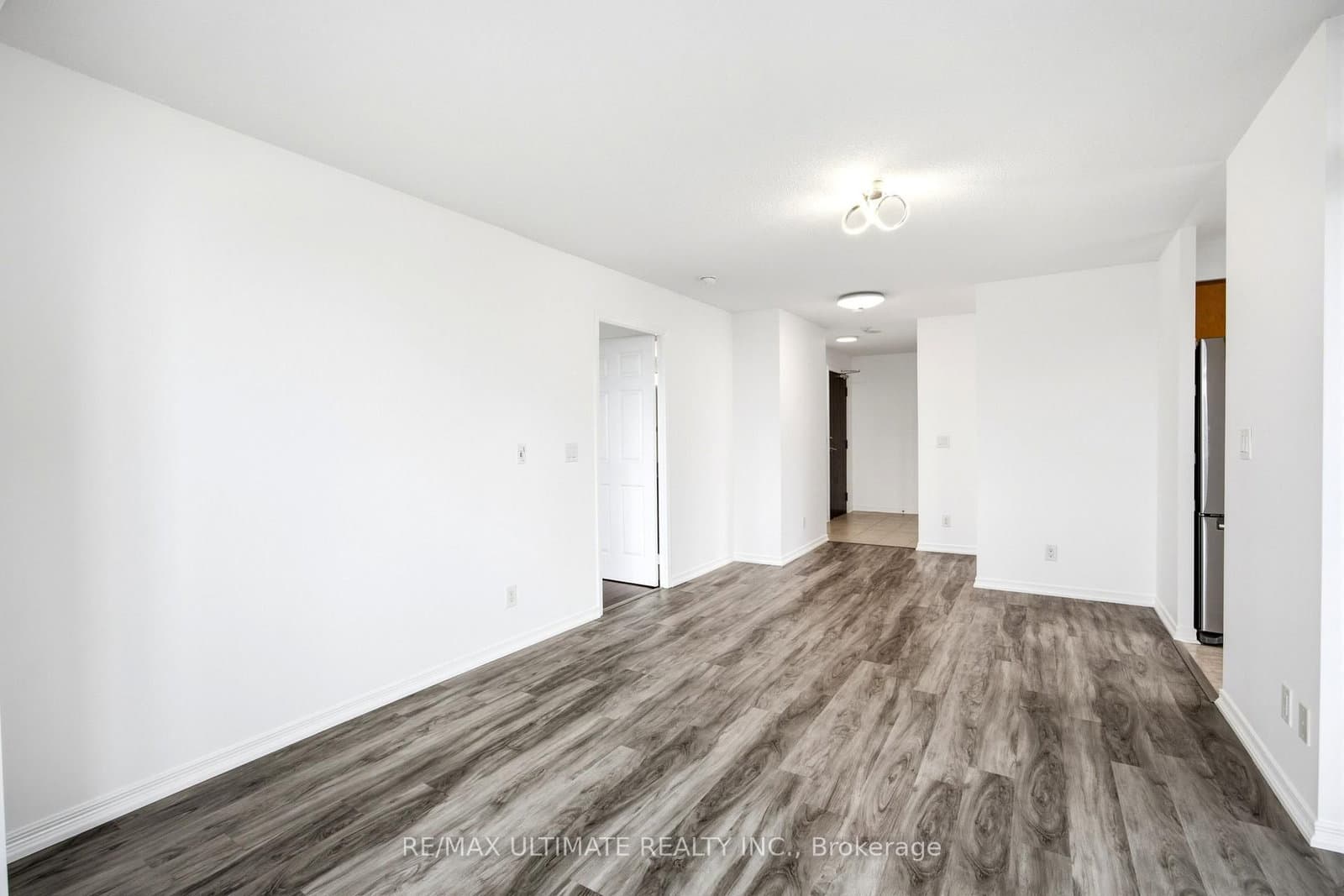 3 Michael Power Place, Unit 1603 thumbnail 14