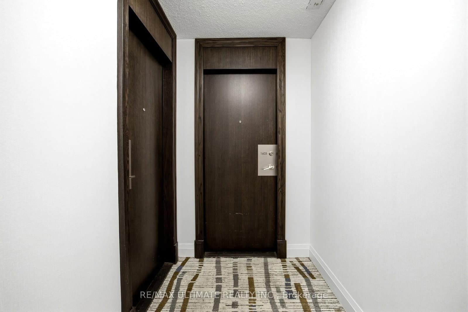 3 Michael Power Place, Unit 1603 thumbnail 3