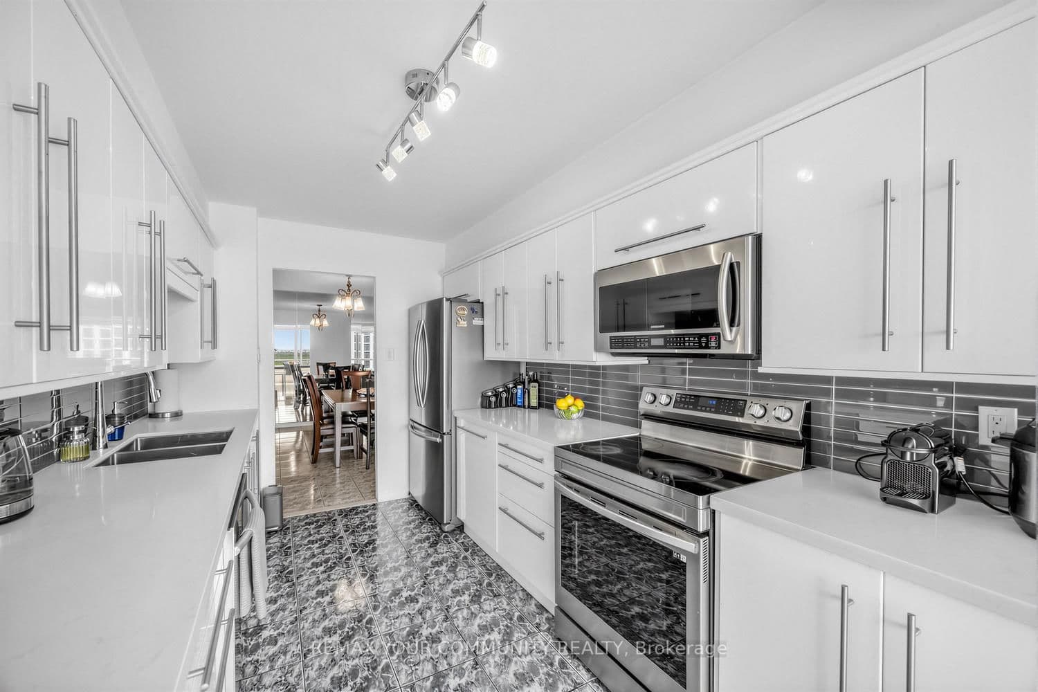 1300 Islington Avenue, Unit 1804 thumbnail 11