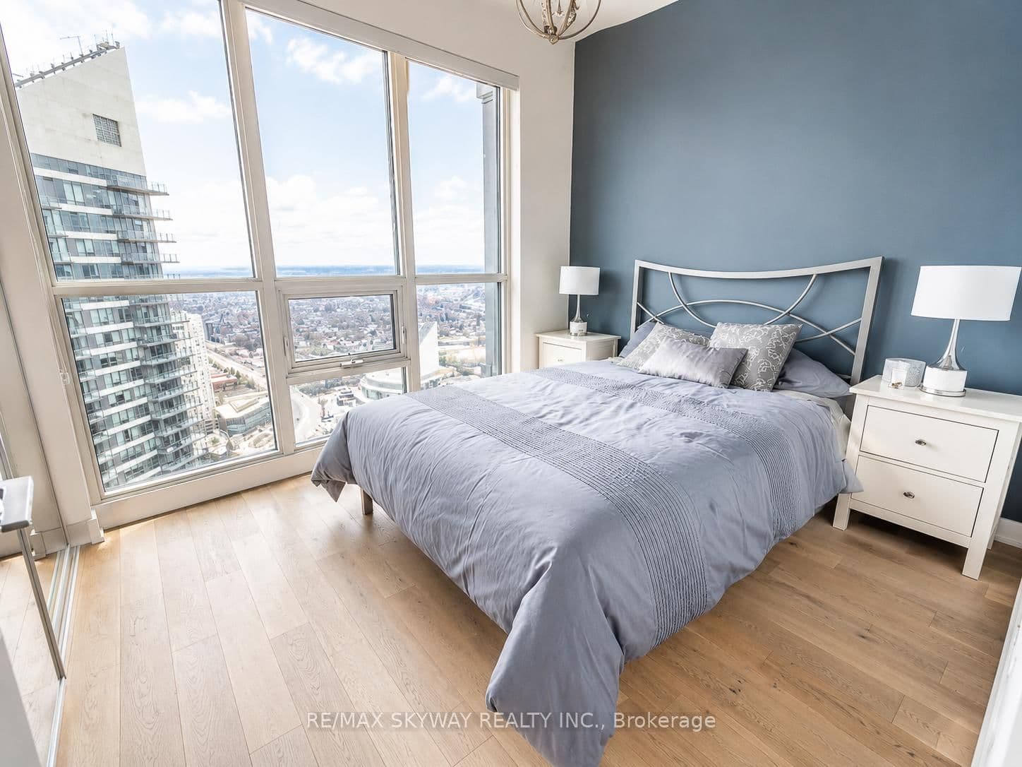 2212 Lakeshore Boulevard W, Unit Lph03 thumbnail 17