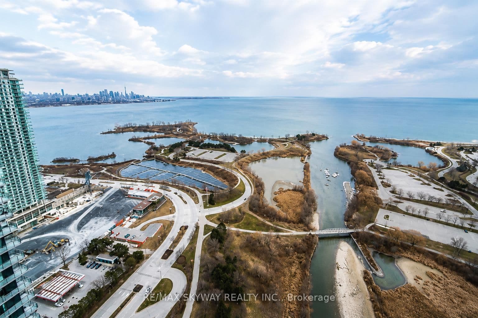 2212 Lakeshore Boulevard W, Unit Lph03 thumbnail 4