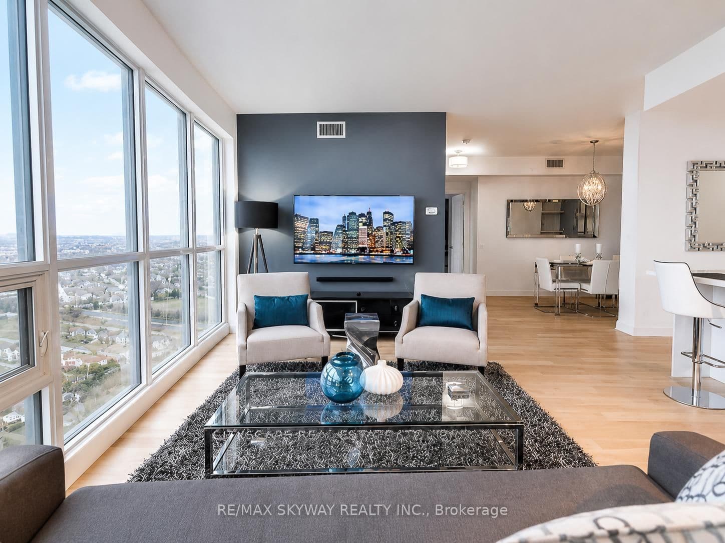 2212 Lakeshore Boulevard W, Unit Lph03 thumbnail 6