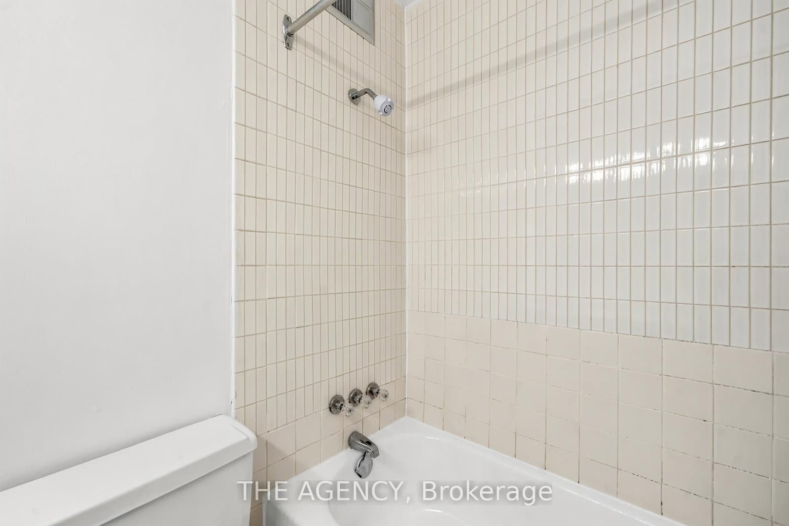 2360 Dundas Street W, Unit 1019B thumbnail 13