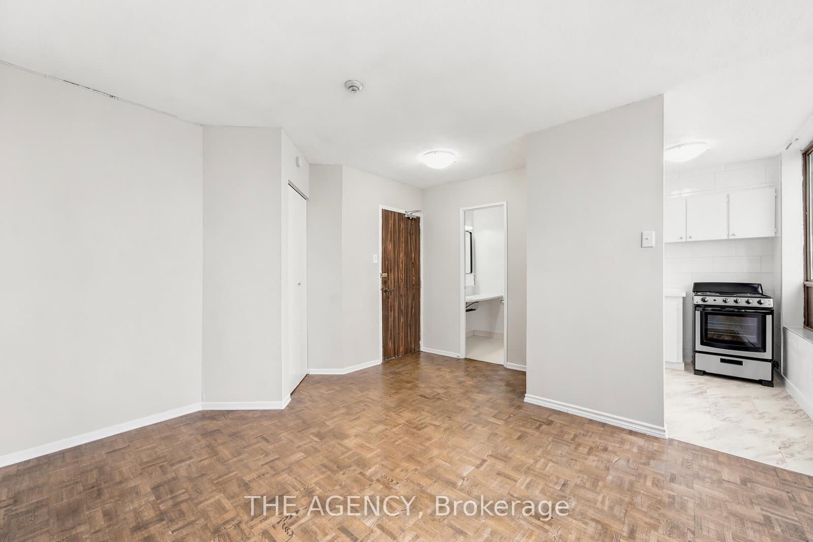 2360 Dundas Street W, Unit 1019B thumbnail 7