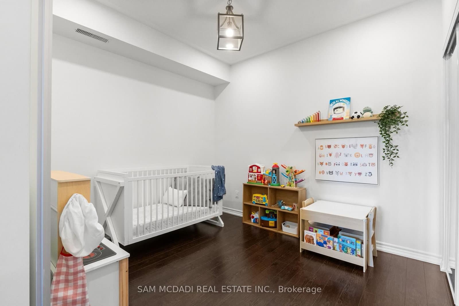 570 Lolita Gardens, Unit 332 thumbnail 13