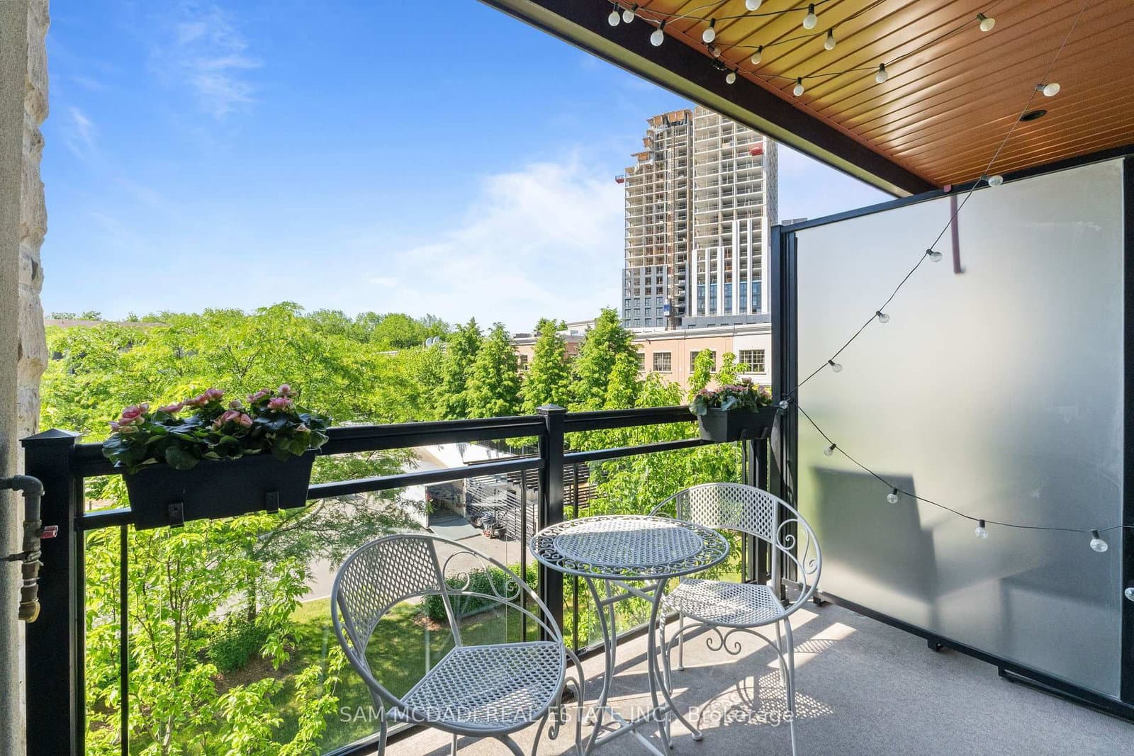 570 Lolita Gardens, Unit 332 thumbnail 17