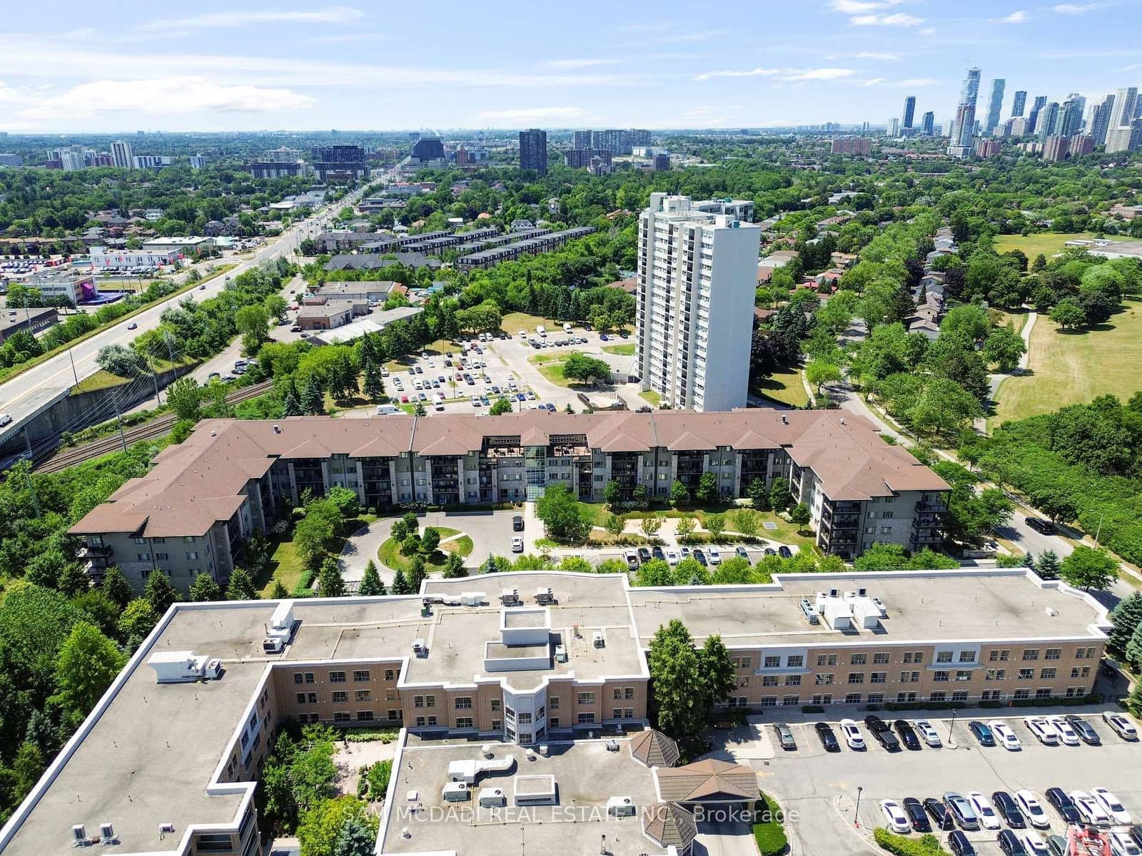 570 Lolita Gardens, Unit 332 thumbnail 29