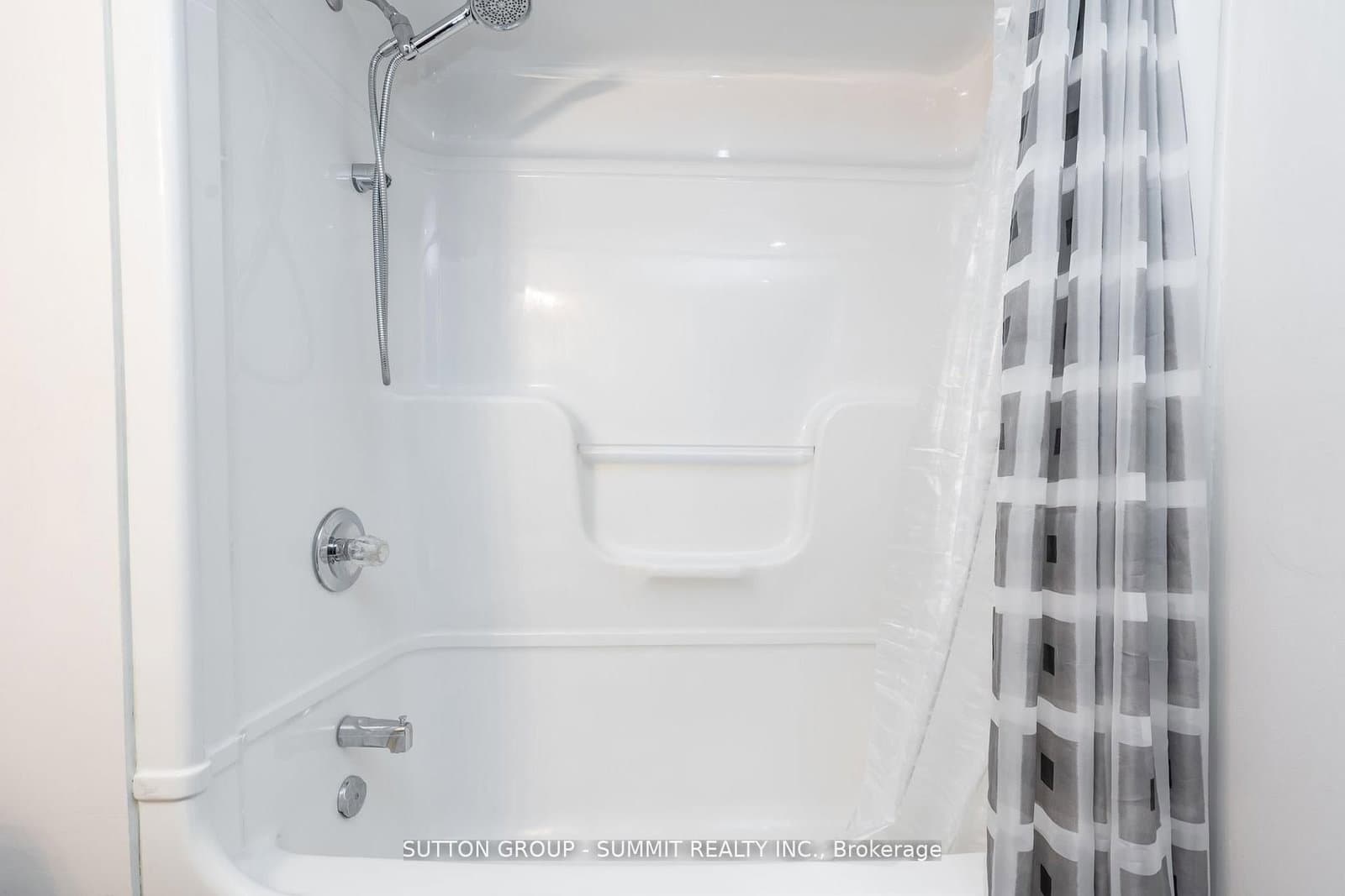 4015 KILMER Drive, Unit 406 thumbnail 17