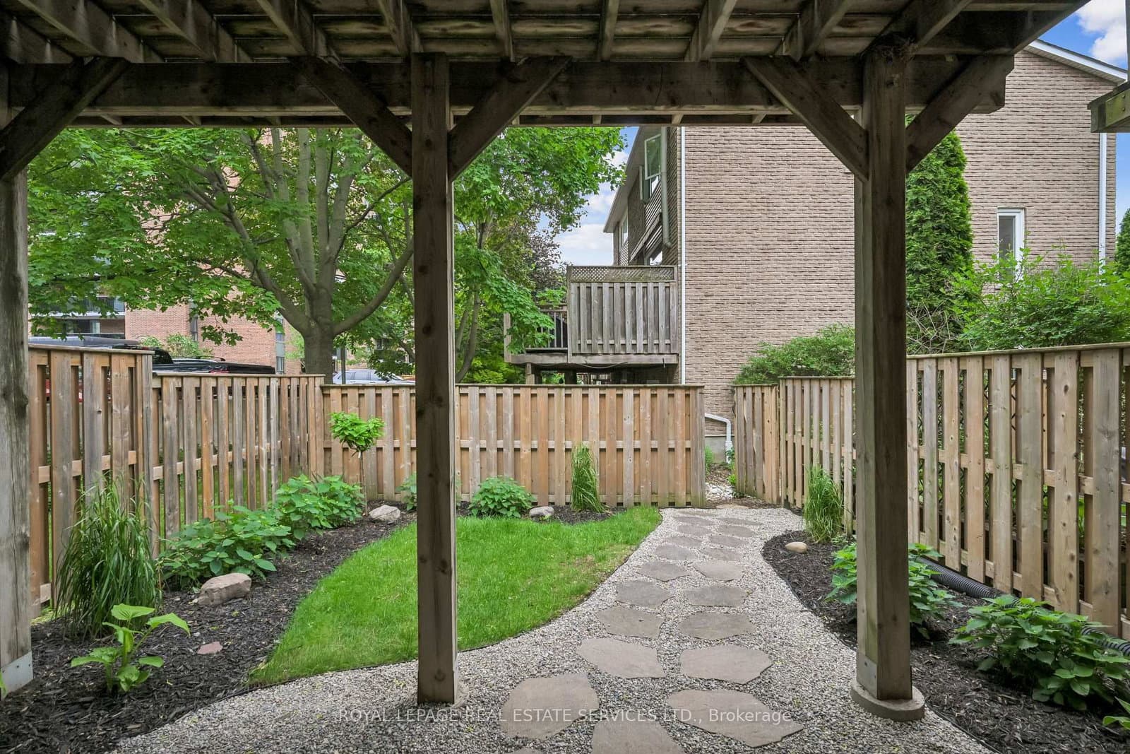 2222 Marine Drive, Unit 1 thumbnail 27