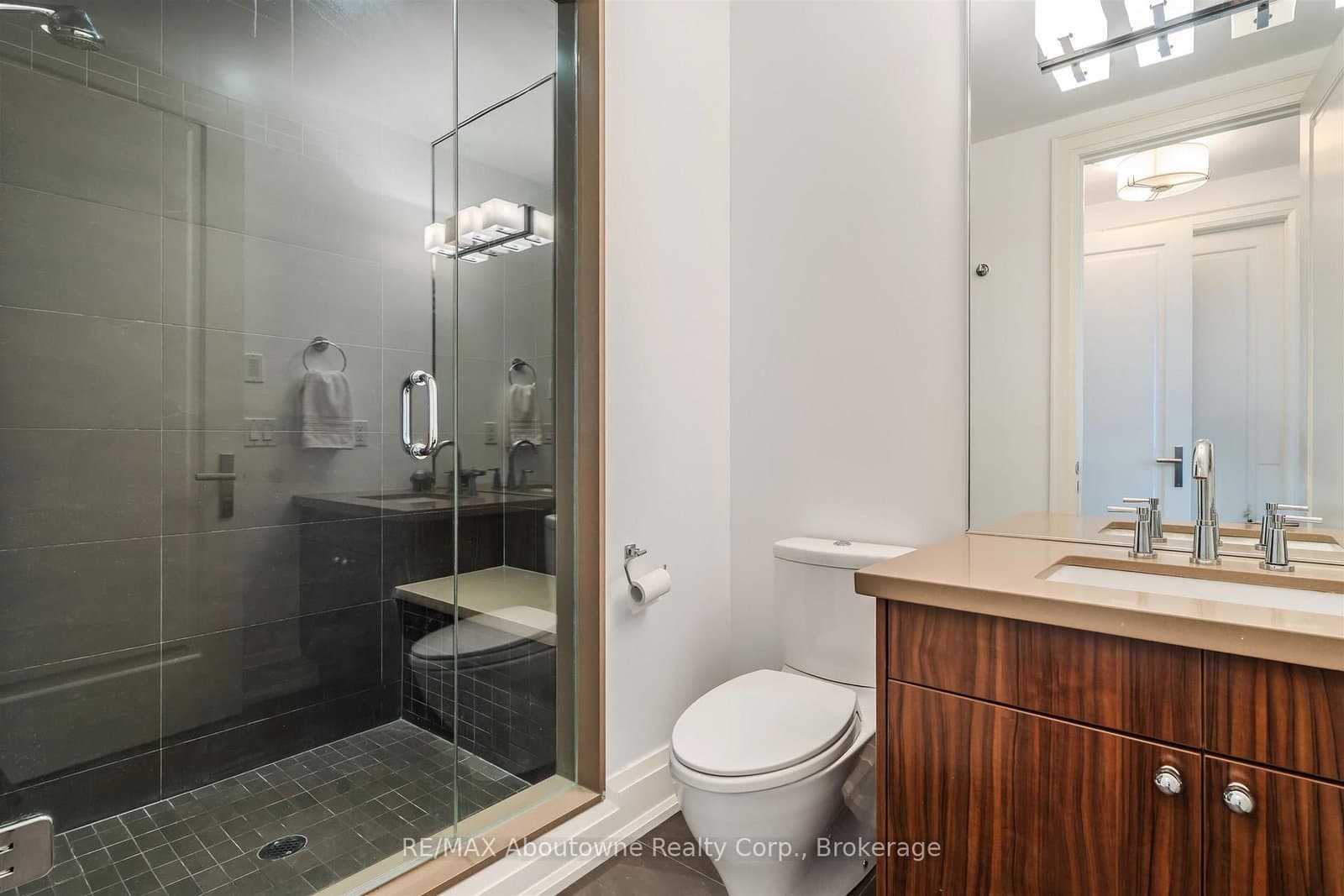 253 Church Street, Unit 402 thumbnail 22