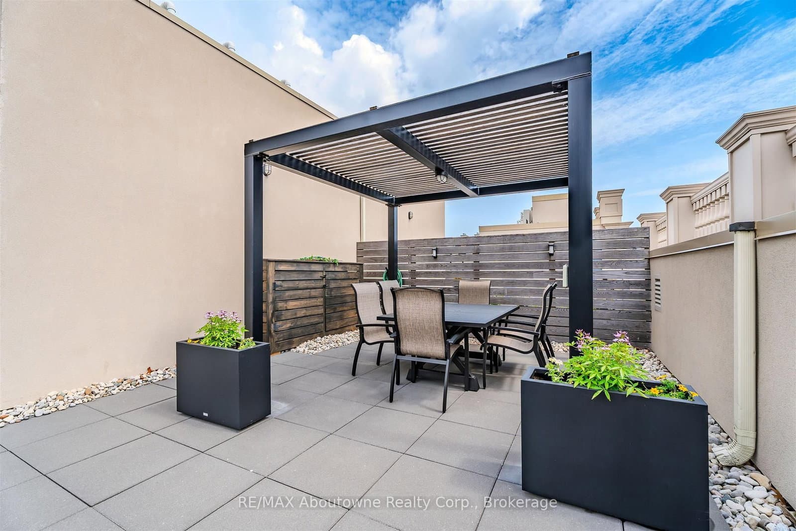 253 Church Street, Unit 402 thumbnail 30