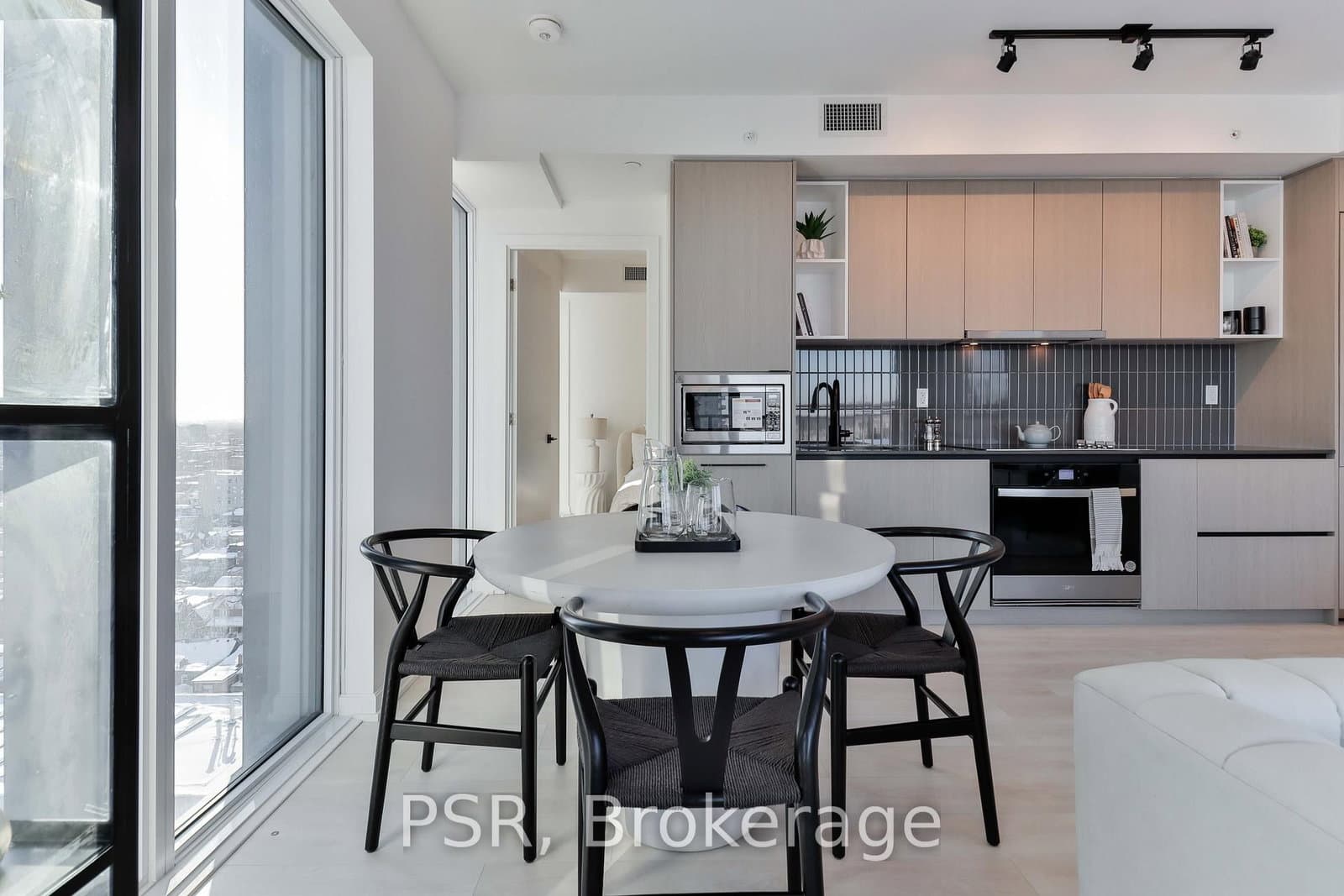 1285 Dupont Street, Unit 1510 thumbnail 19
