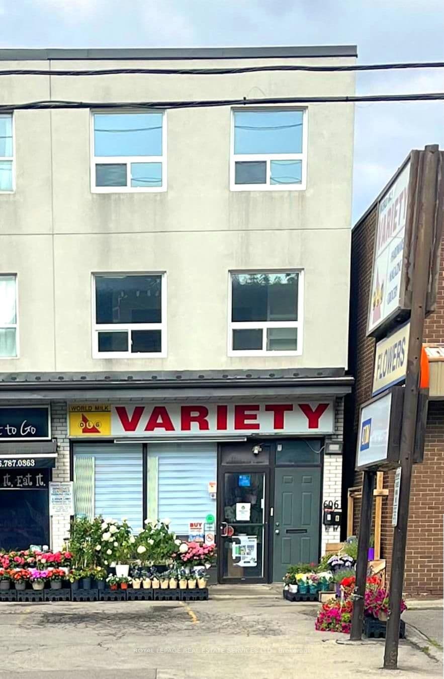 604-606 Marlee Avenue thumbnail 2