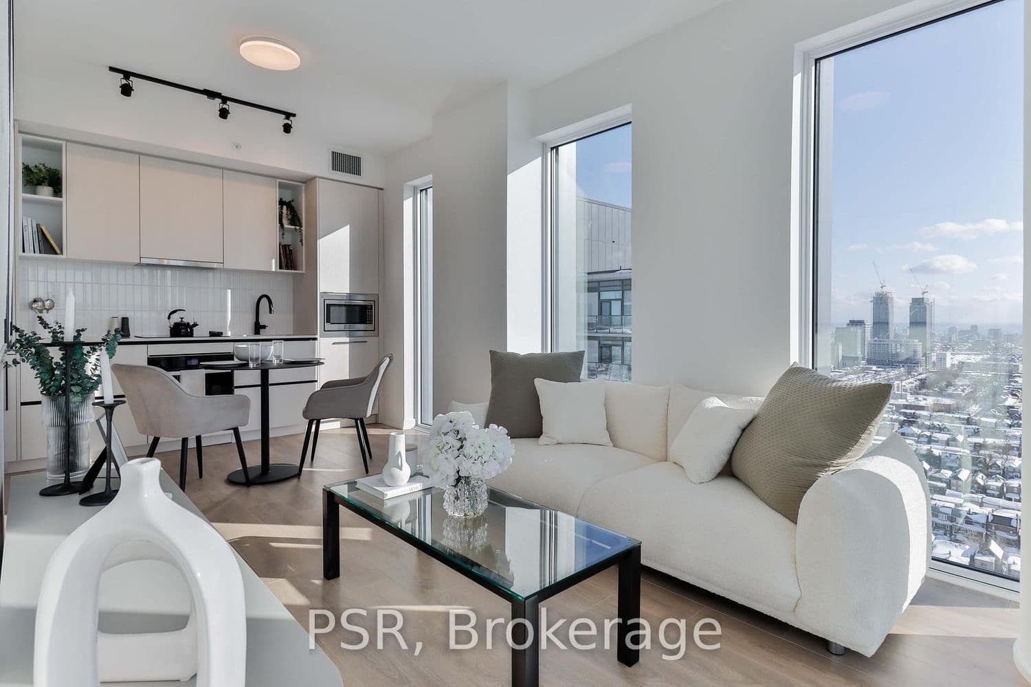 1285 Dupont Street, Unit 2402