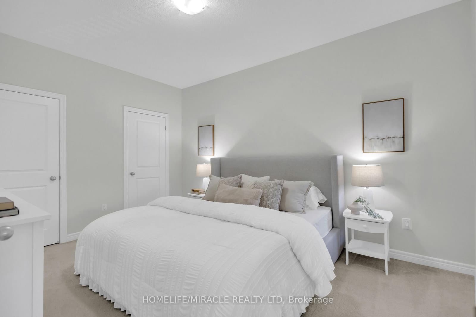 7 Haymarket Drive thumbnail 18