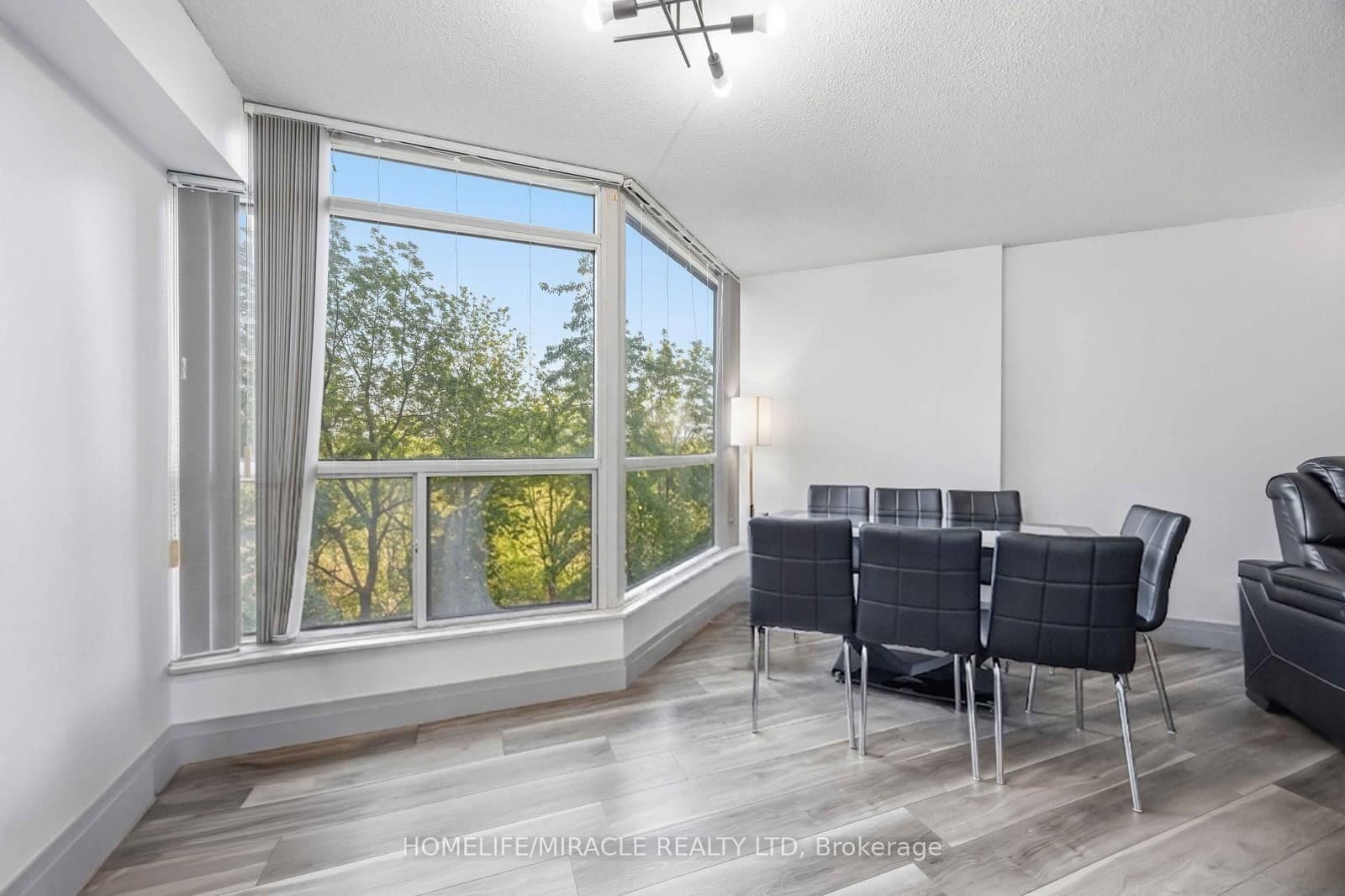 5 Rowntree Road, Unit 405 thumbnail 16