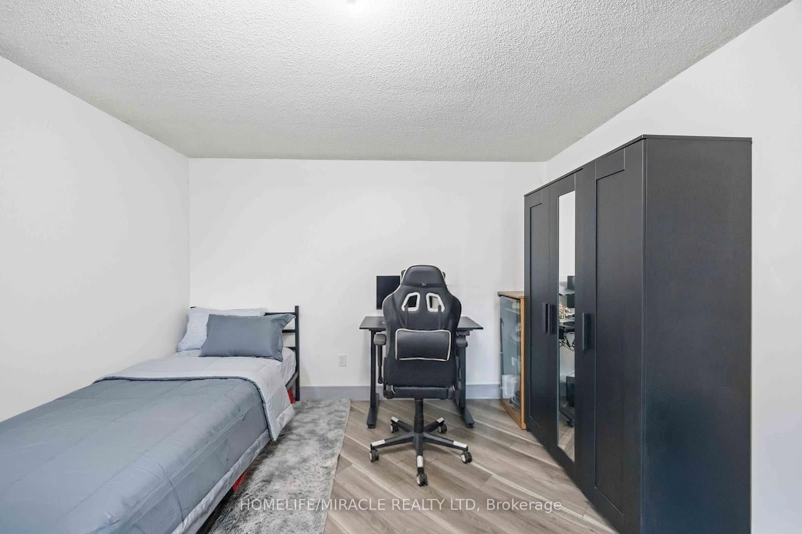 5 Rowntree Road, Unit 405 thumbnail 26