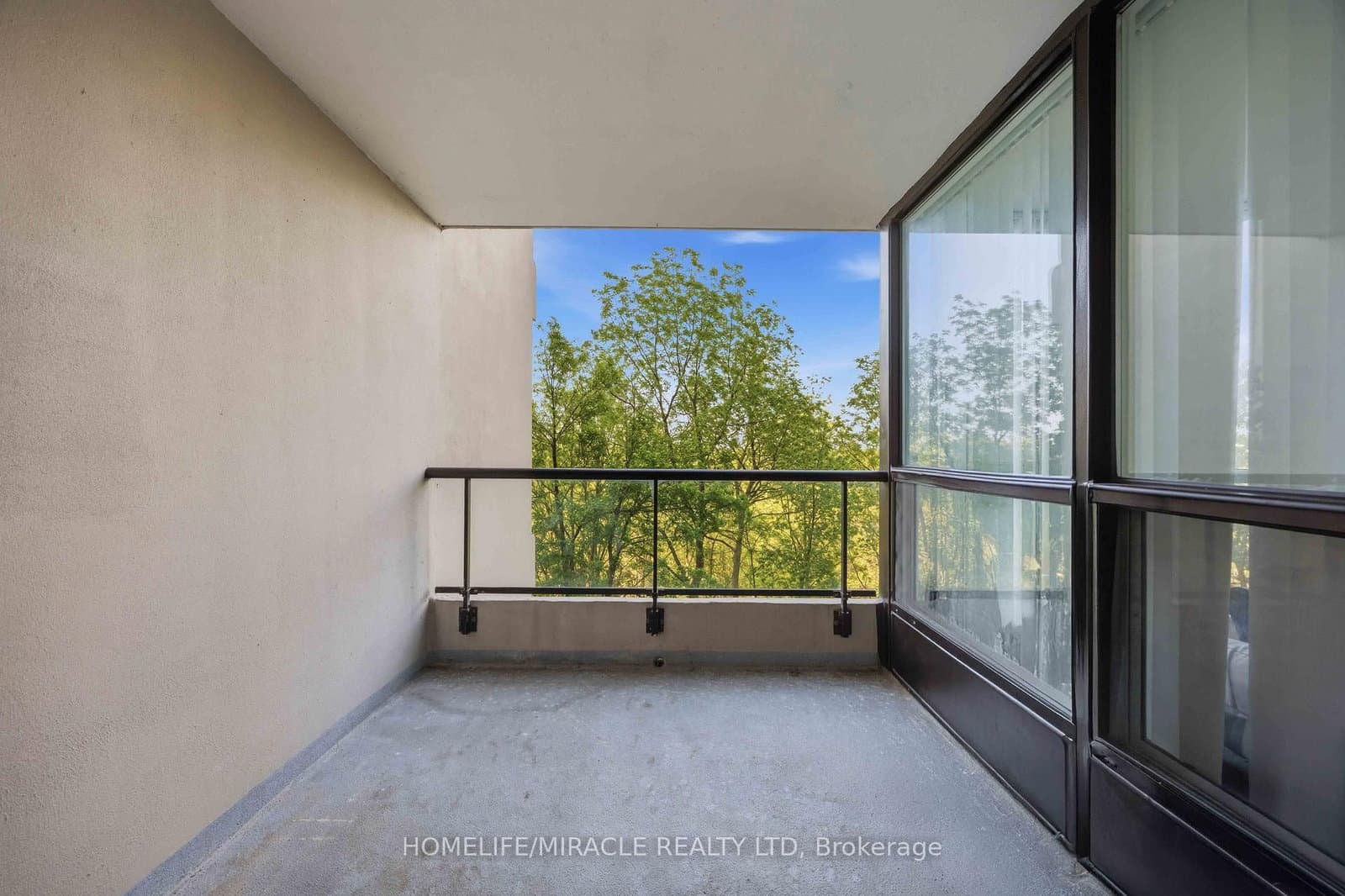 5 Rowntree Road, Unit 405 thumbnail 32