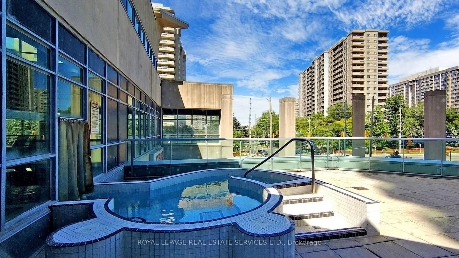 1 Elm Drive W, Unit 2505 thumbnail 32
