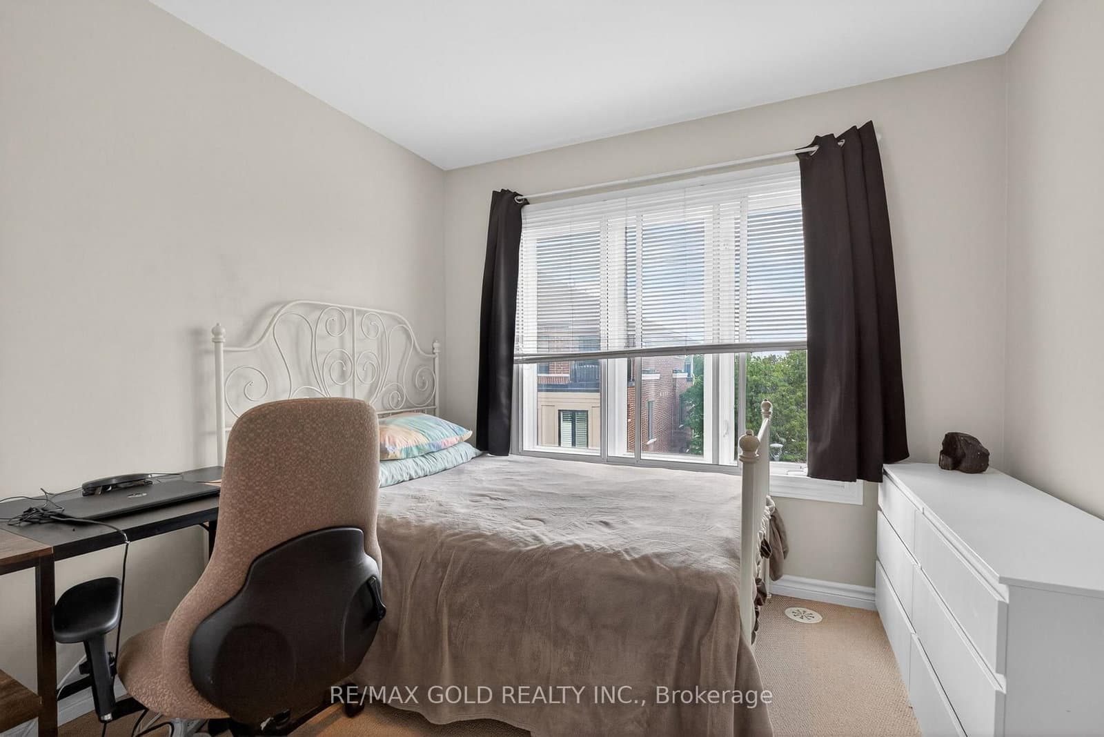 30 Carnation Avenue, Unit 92 thumbnail 26