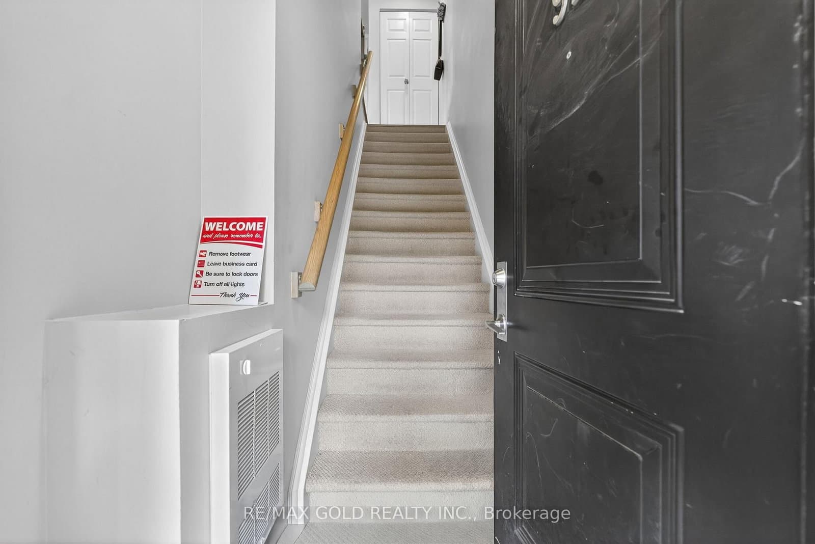 30 Carnation Avenue, Unit 92 thumbnail 7