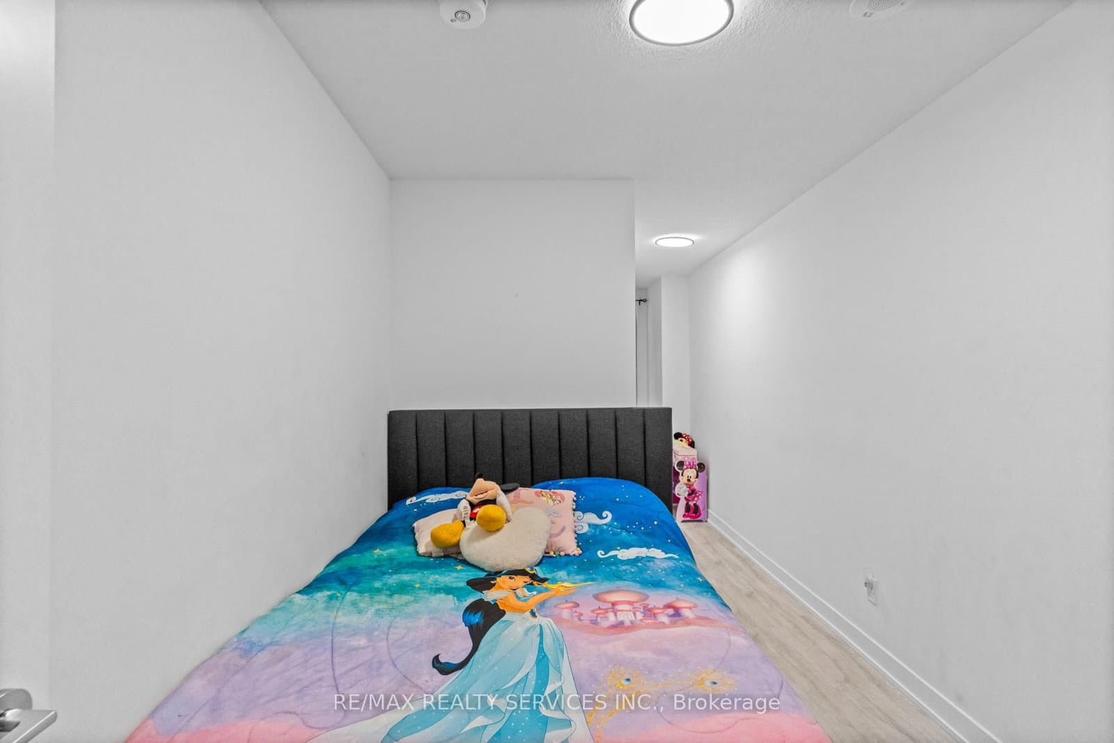 251 Manitoba Street, Unit 115 thumbnail 22