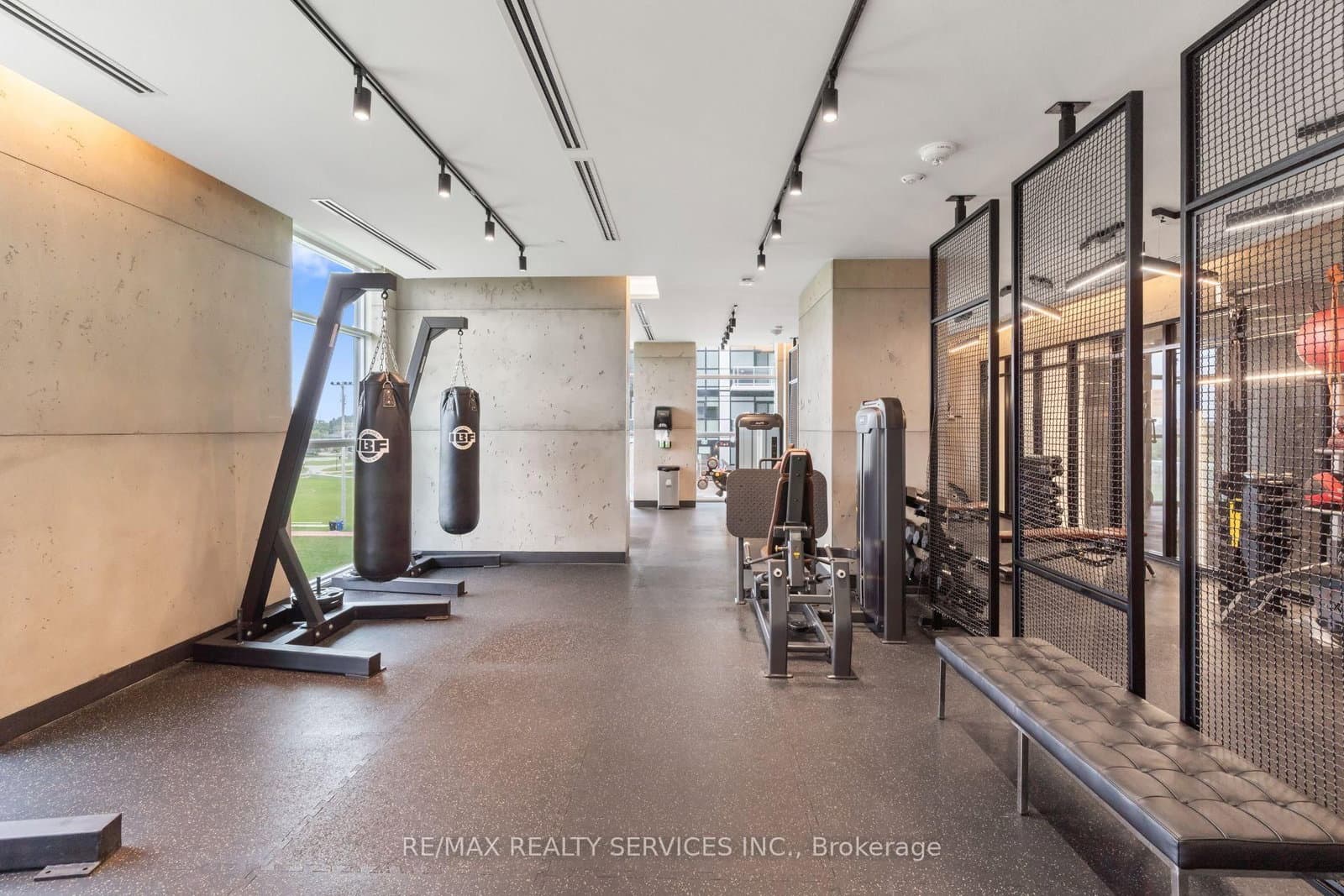 251 Manitoba Street, Unit 115 thumbnail 32