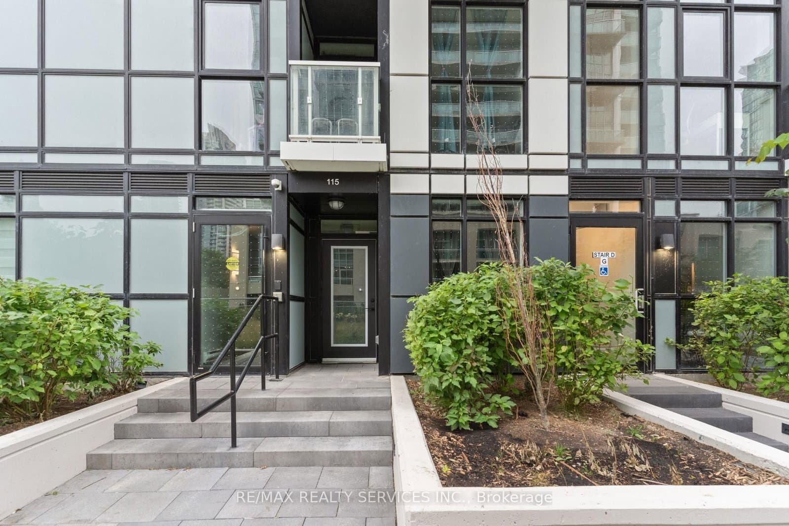 251 Manitoba Street, Unit 115 thumbnail 39