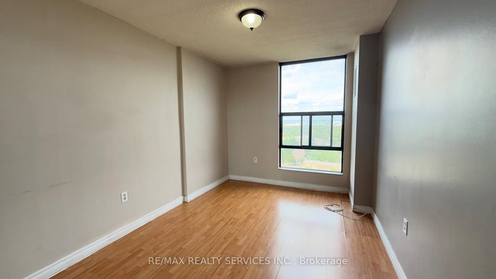4 Kings Cross Road, Unit 1807 thumbnail 21