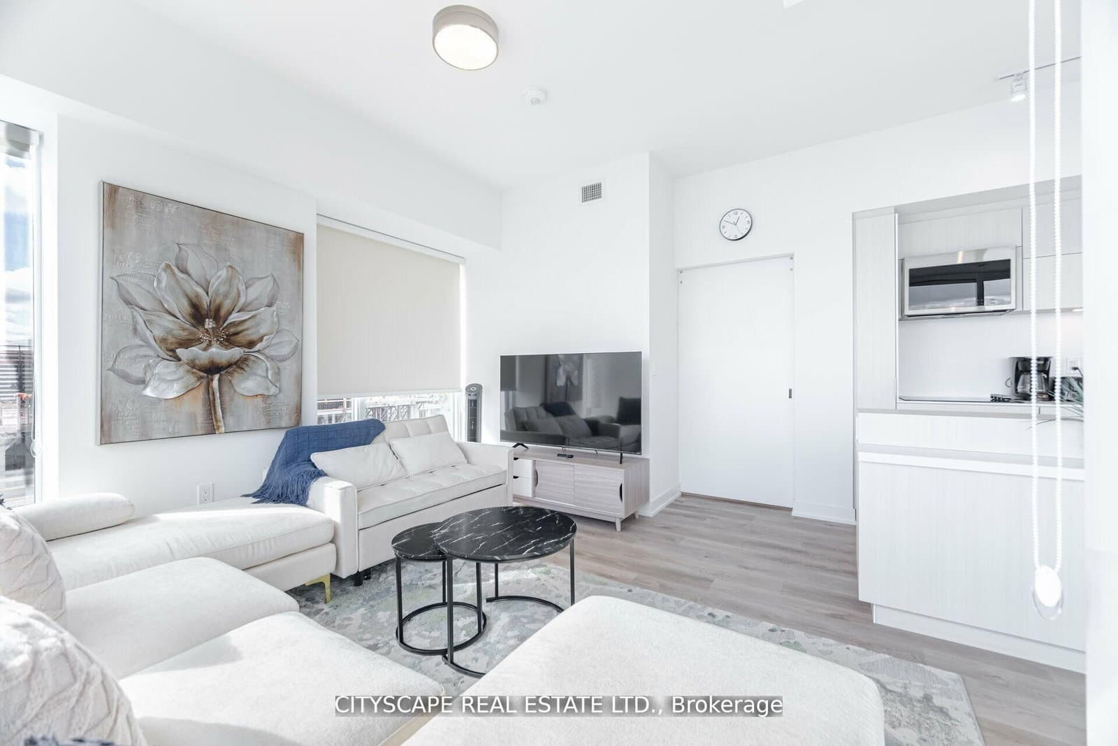 370 Martha Street S, Unit 1907 thumbnail 15