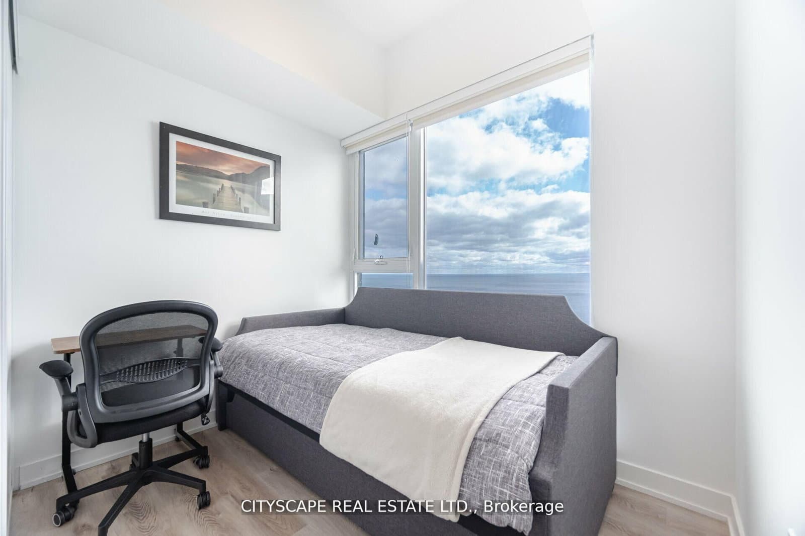 370 Martha Street S, Unit 1907 thumbnail 23