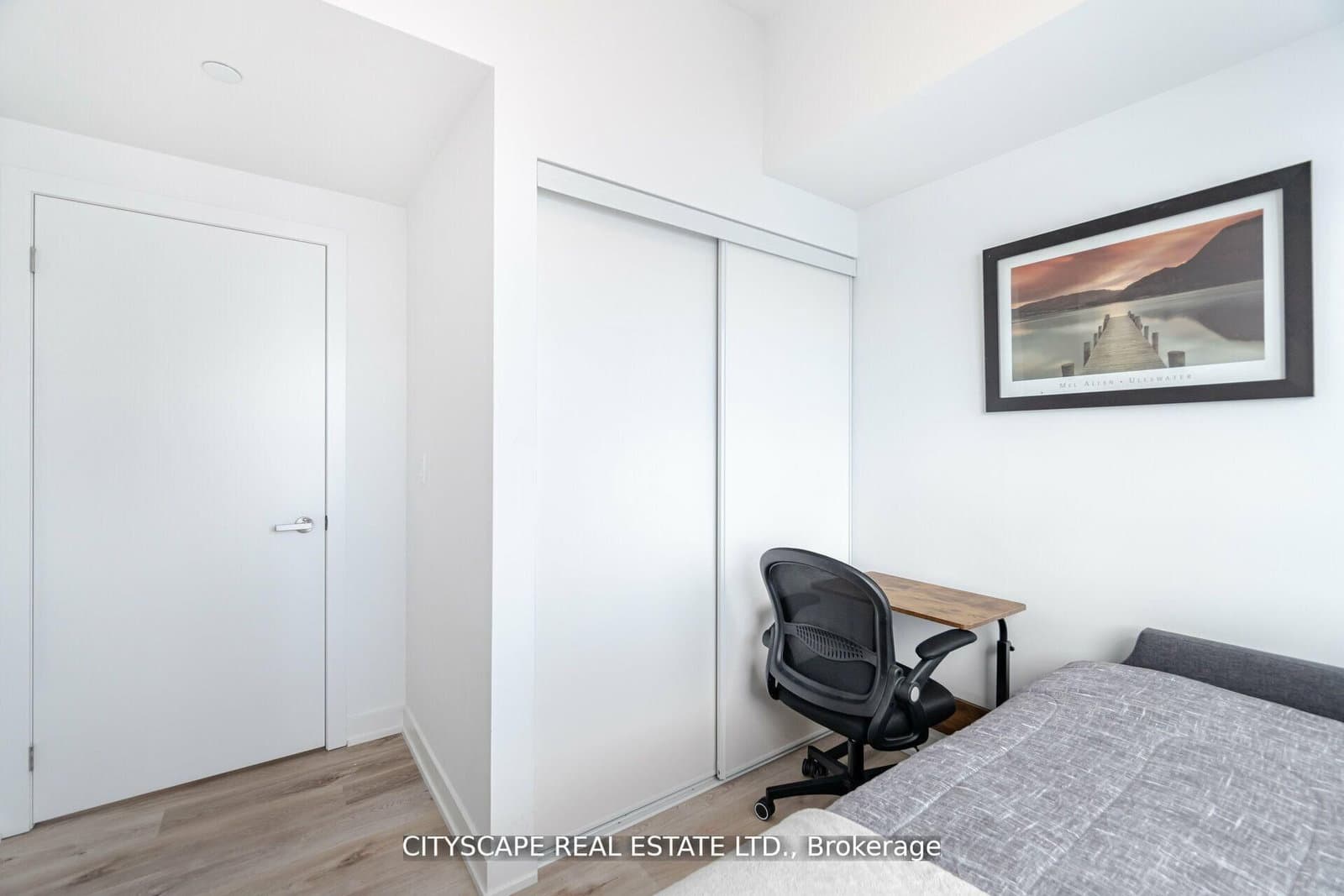 370 Martha Street S, Unit 1907 thumbnail 24