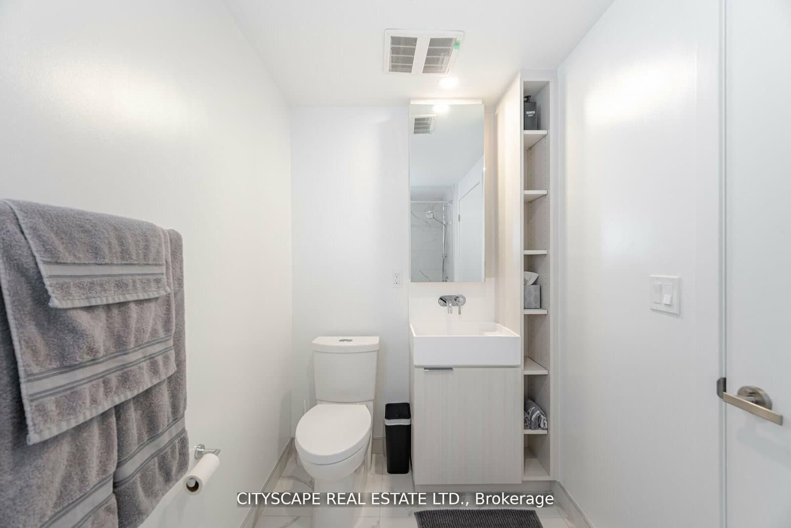 370 Martha Street S, Unit 1907 thumbnail 28