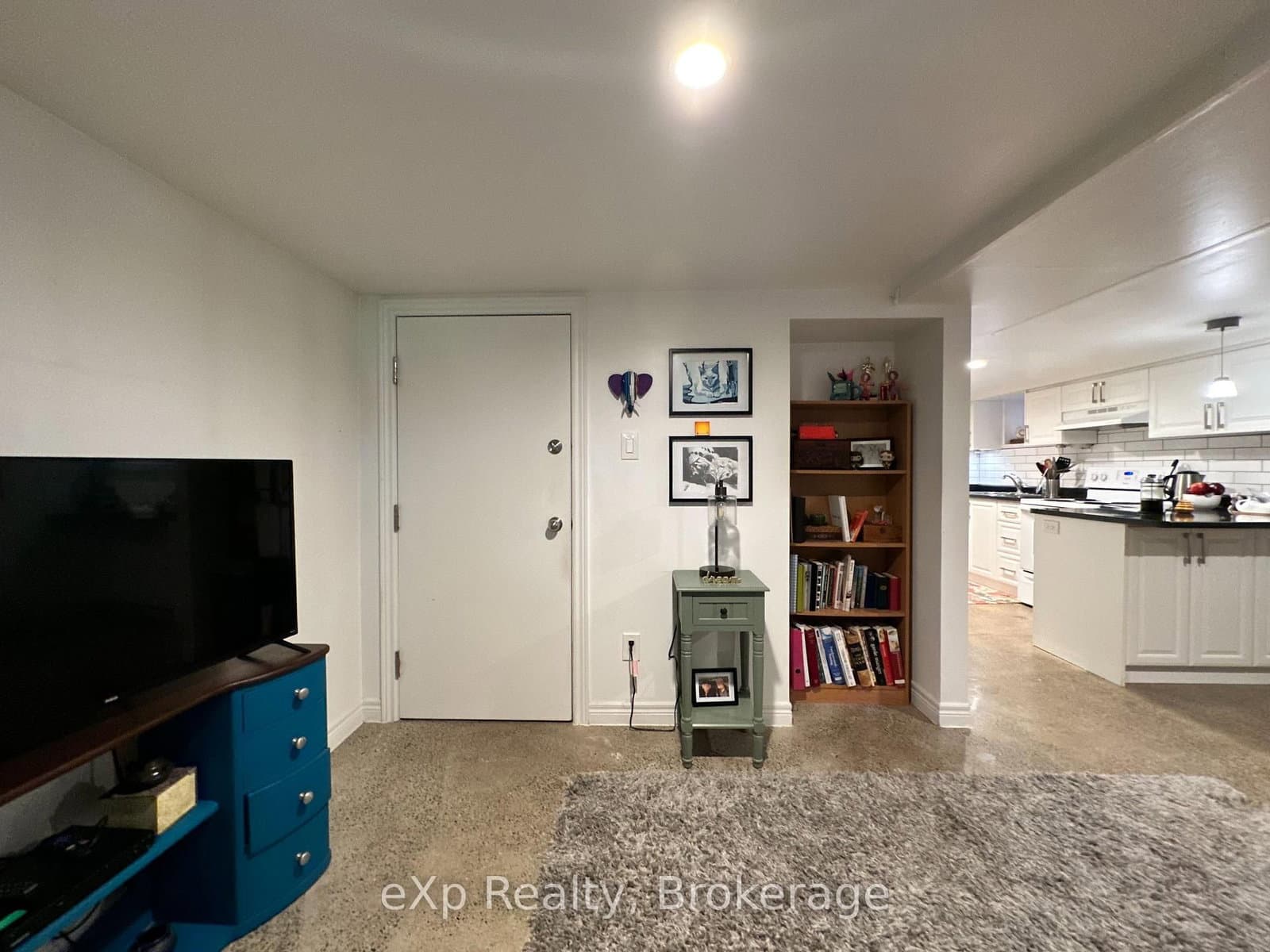 36 Second Street, Unit 3 thumbnail 2