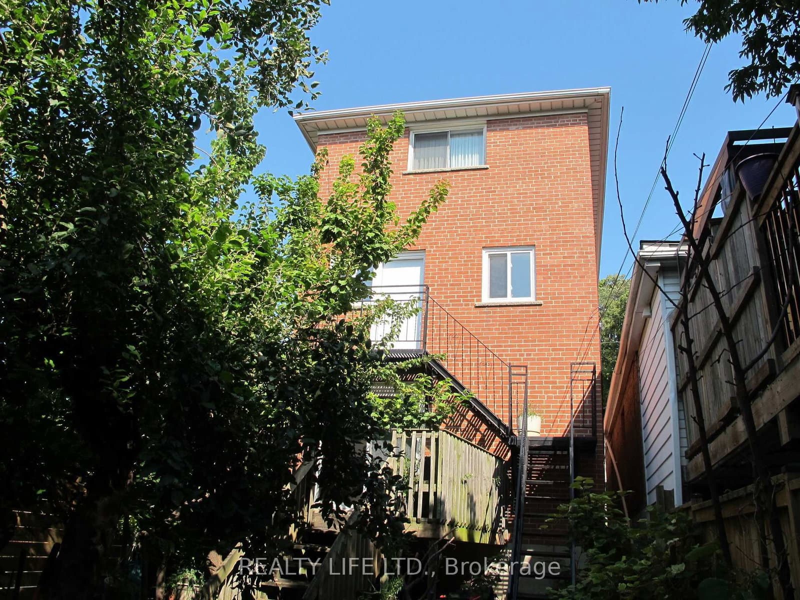 61 Cameron Avenue thumbnail 26
