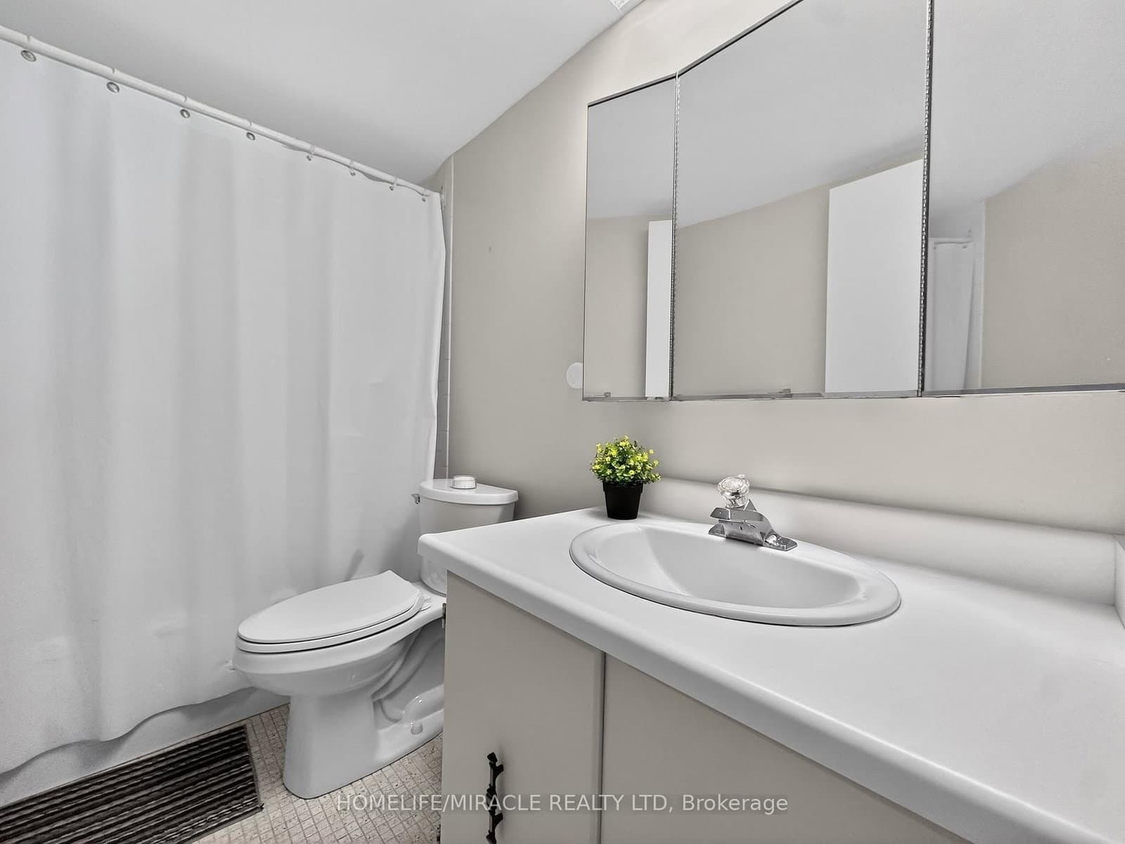 1580 Mississauga valley Boulevard, Unit 412 thumbnail 15