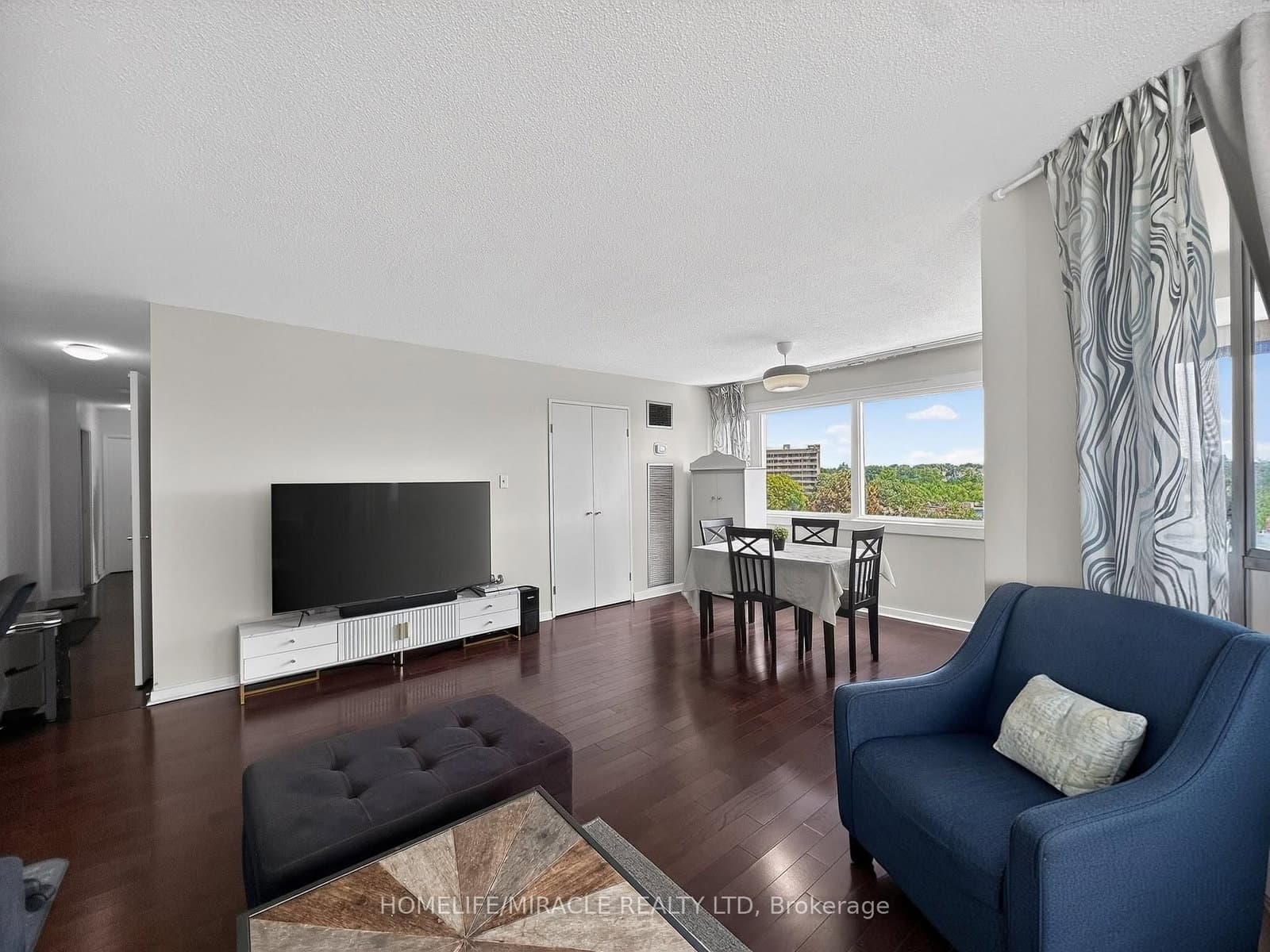 1580 Mississauga valley Boulevard, Unit 412 thumbnail 17