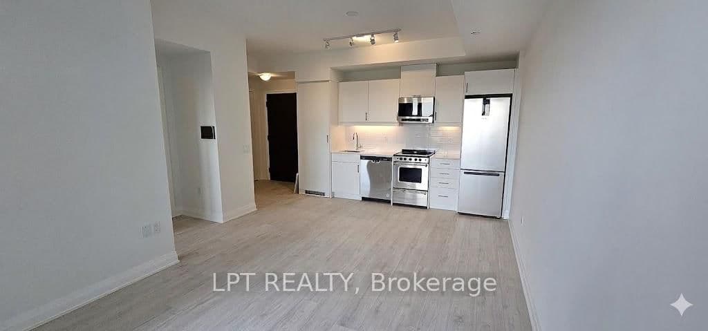 412 Silver Maple Road, Unit 301 thumbnail 4
