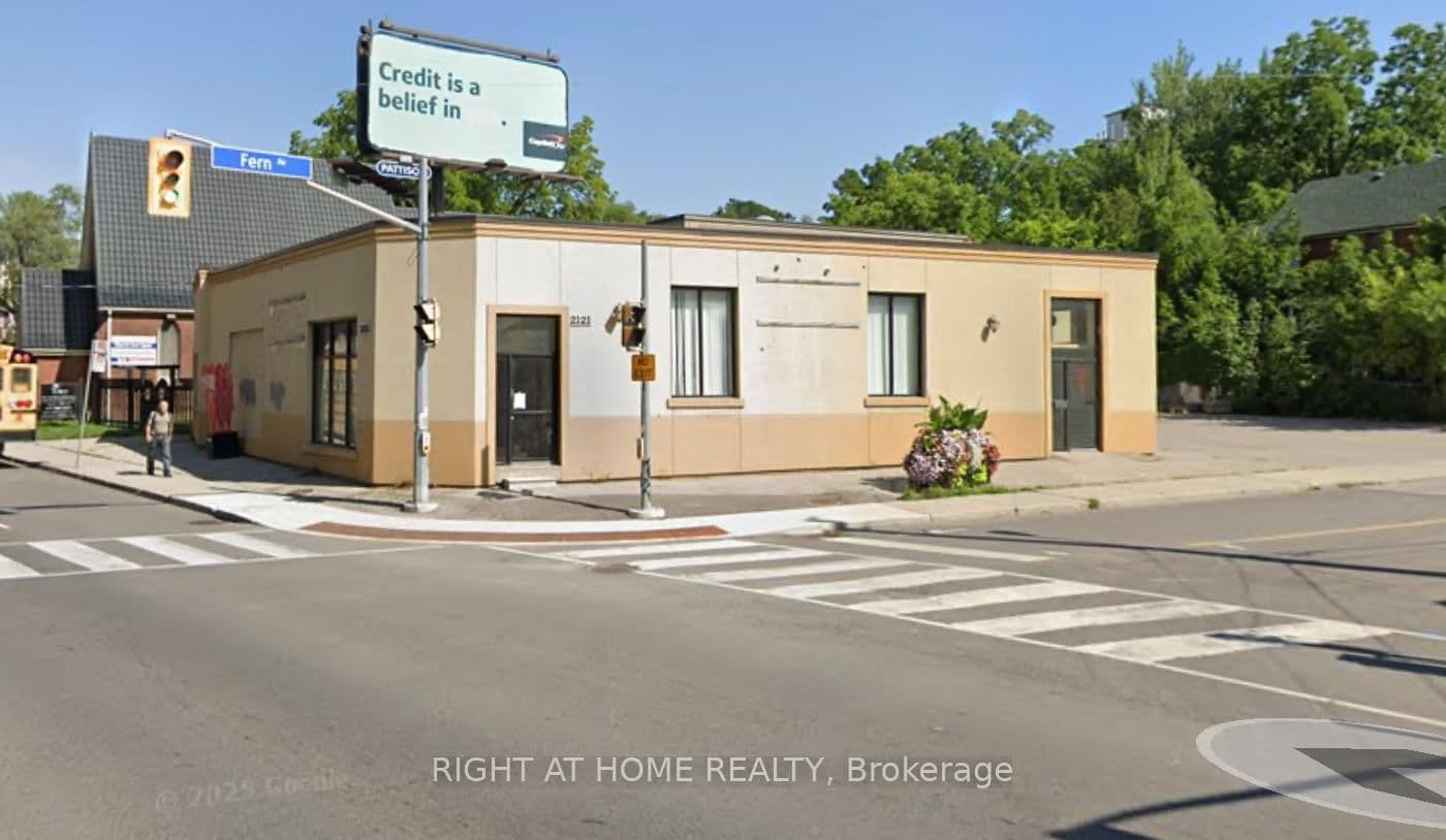 2121 Weston Road - Image 1